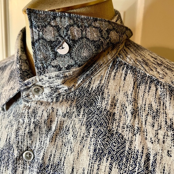 NWOT Men's Robert Graham Navy White Abstract Wave S/S Button Front Shirt XXL 2XL - Picture 4 of 6
